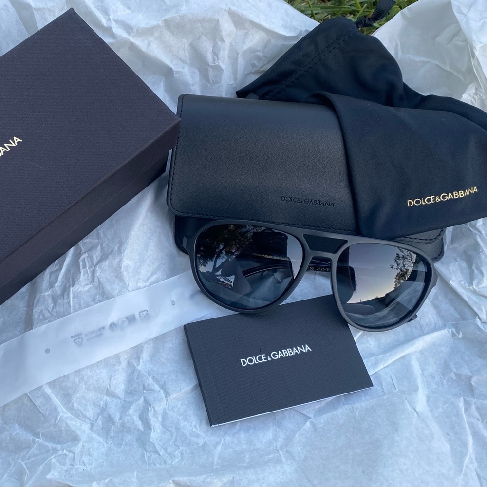 Dolce & Gabbana sunglasses - Picture 7 of 8